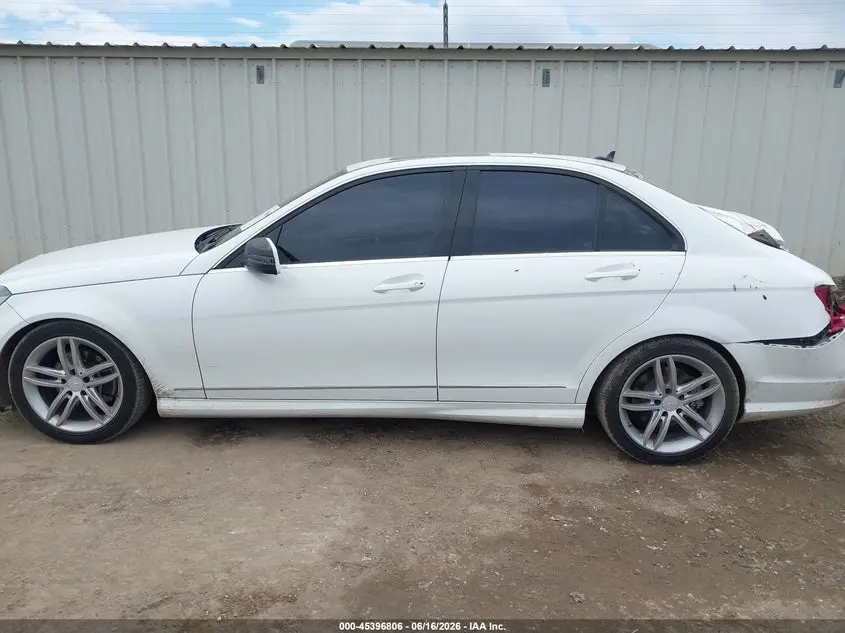 2014 MERCEDES-BENZ C 250 SPORT