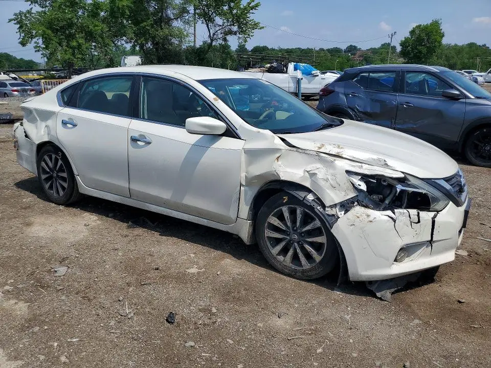2017 NISSAN ALTIMA 2.5 SV  