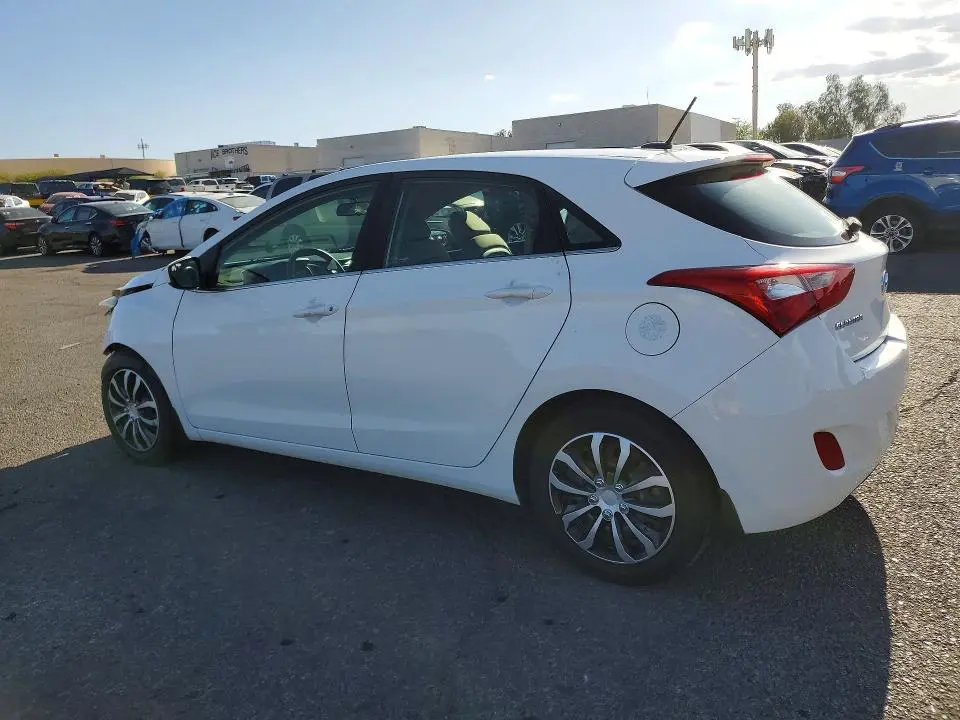 2017 HYUNDAI ELANTRA GT BASE  