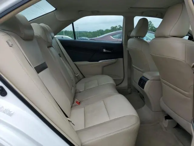 2014 TOYOTA CAMRY SE  