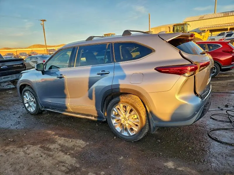 2020 TOYOTA HIGHLANDER LIMITED  
