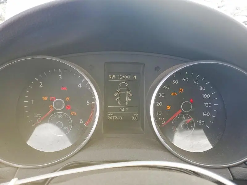 2012 VOLKSWAGEN JETTA TDI  