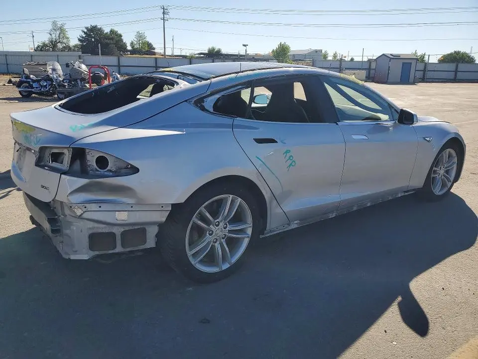 2016 TESLA MODEL S   