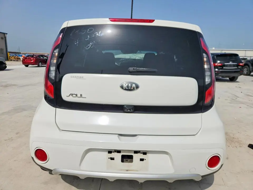 2017 KIA SOUL +  