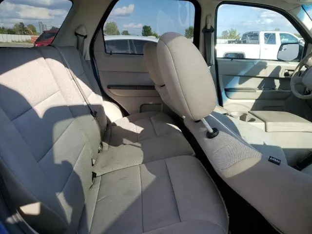 2012 FORD ESCAPE XLT  