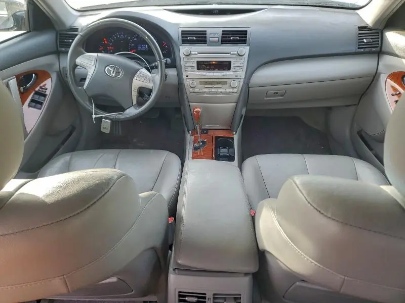 2010 TOYOTA CAMRY BASE  