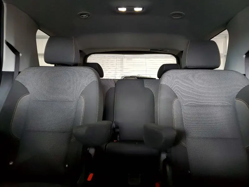 2021 CHEVROLET TRAVERSE LT  