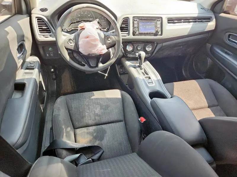 2017 HONDA HR-V LX  