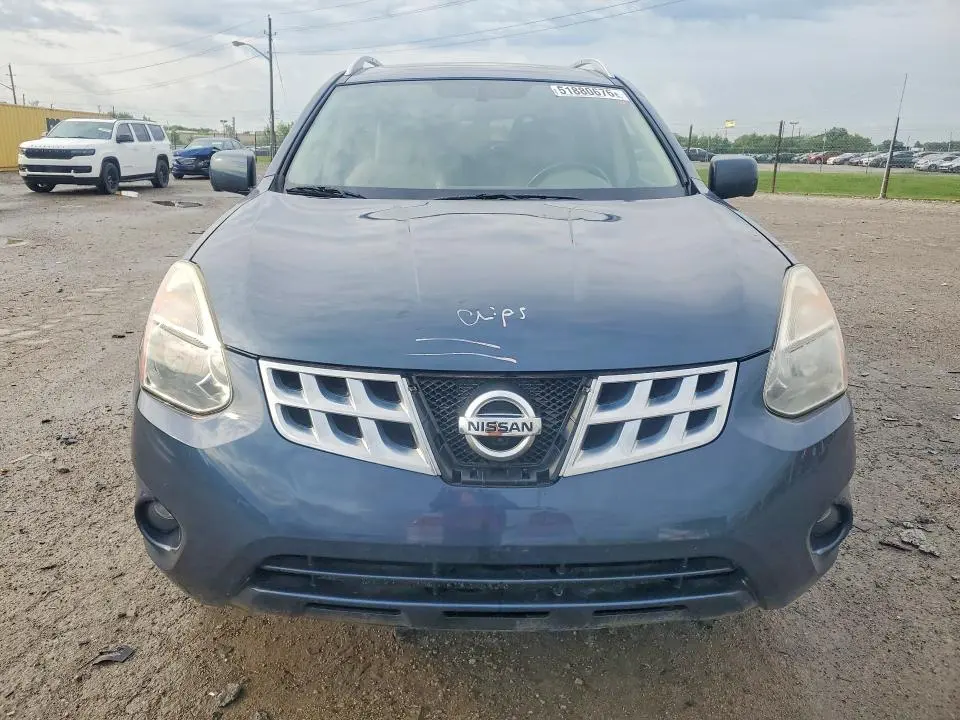 2013 NISSAN ROGUE S  