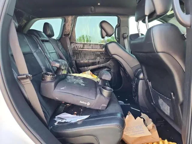 2022 JEEP GRAND CHEROKEE LAREDO E  