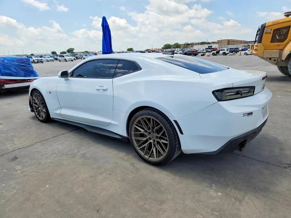 2017 CHEVROLET CAMARO LT  