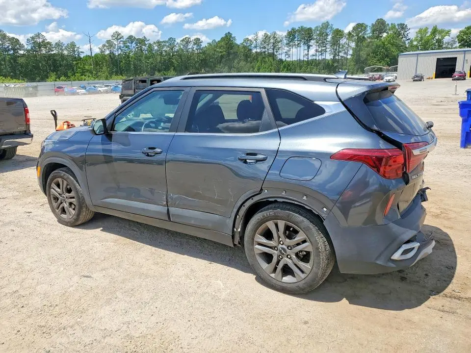 2023 KIA SELTOS S  