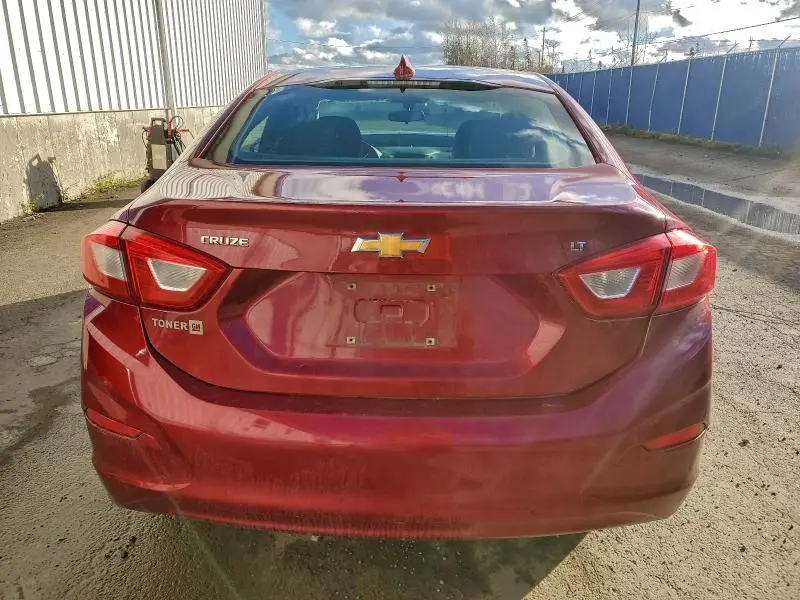 2018 CHEVROLET CRUZE LT  