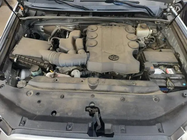 2011 TOYOTA 4RUNNER SR5  