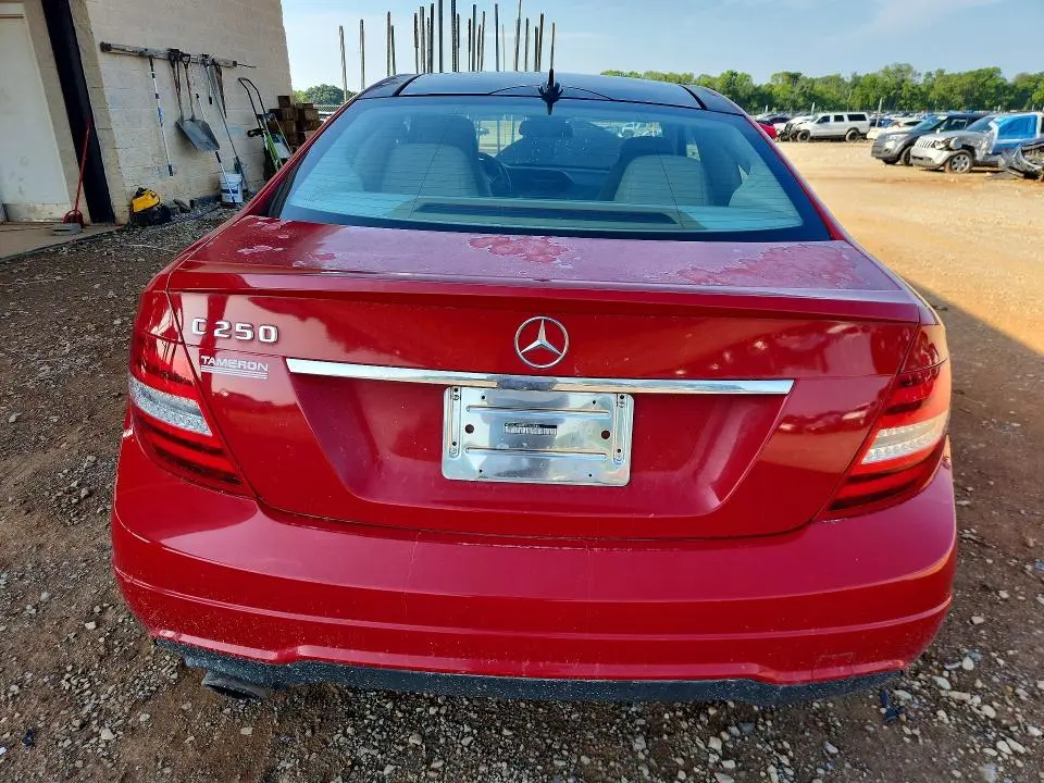 2015 MERCEDES-BENZ C 250  