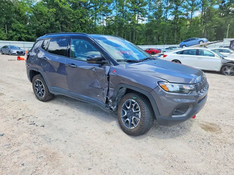 2024 JEEP COMPASS TRAILHAWK  