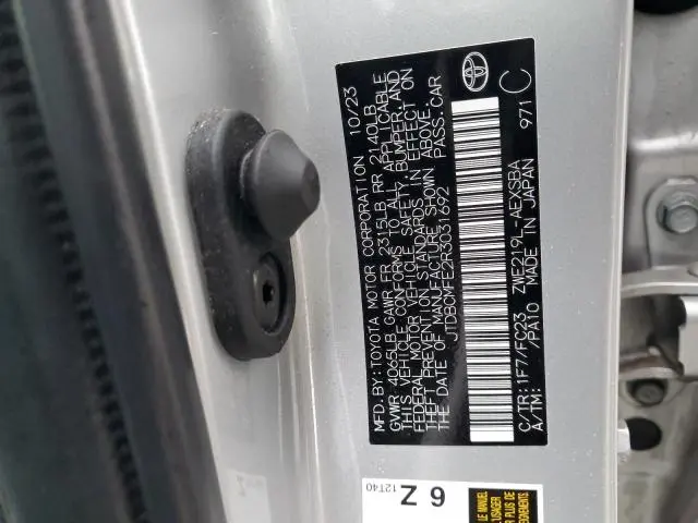 2024 TOYOTA COROLLA LE  