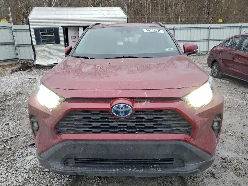 2022 TOYOTA RAV4 XLE PREMIUM  