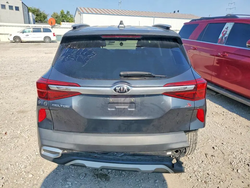2021 KIA SELTOS S  