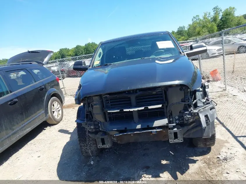2018 RAM 1500 EXPRESS  4X4 6'4 BOX