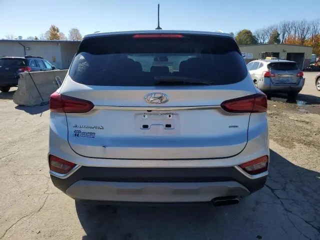 2019 HYUNDAI SANTA FE SE  