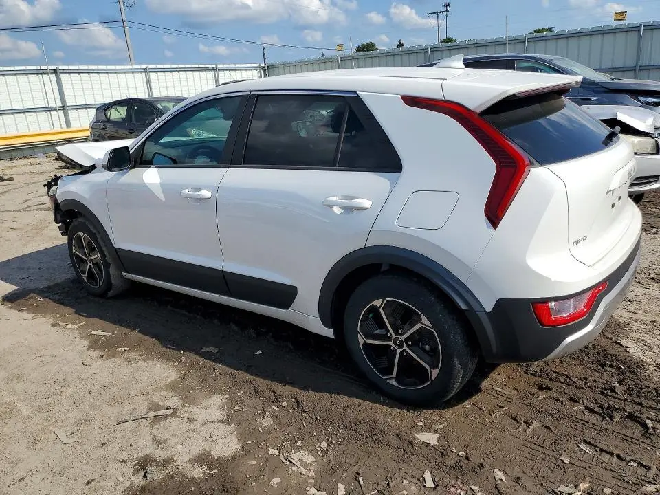 2024 KIA NIRO LX  