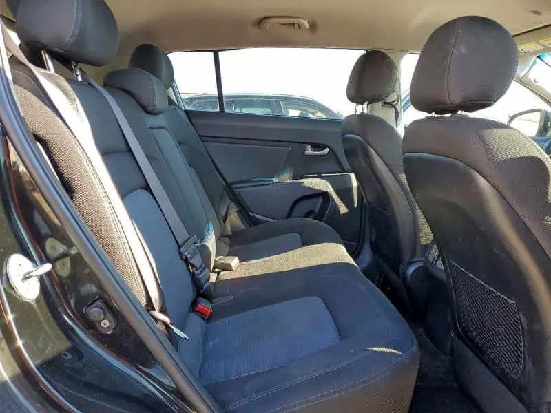 2016 KIA SPORTAGE LX  