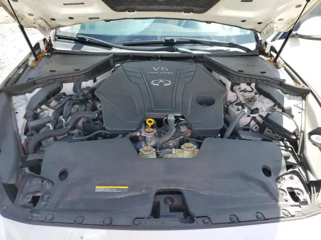 2019 INFINITI Q50 LUXE  