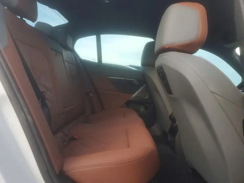 2026 BMW 550 XE  