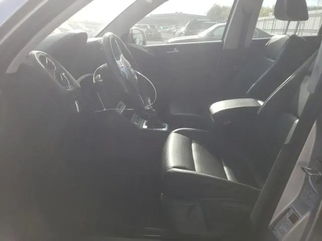 2017 VOLKSWAGEN TIGUAN S  