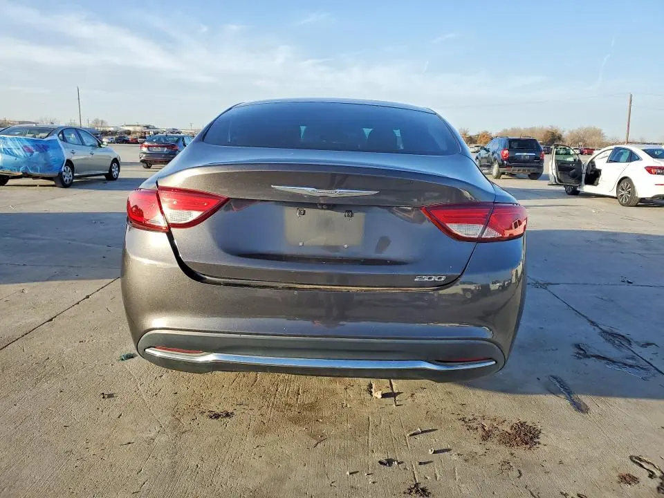 2016 CHRYSLER 200 LIMITED  