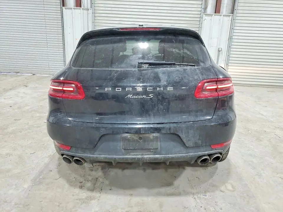 2015 PORSCHE MACAN S  
