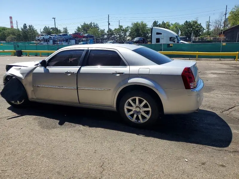 2010 CHRYSLER 300C   