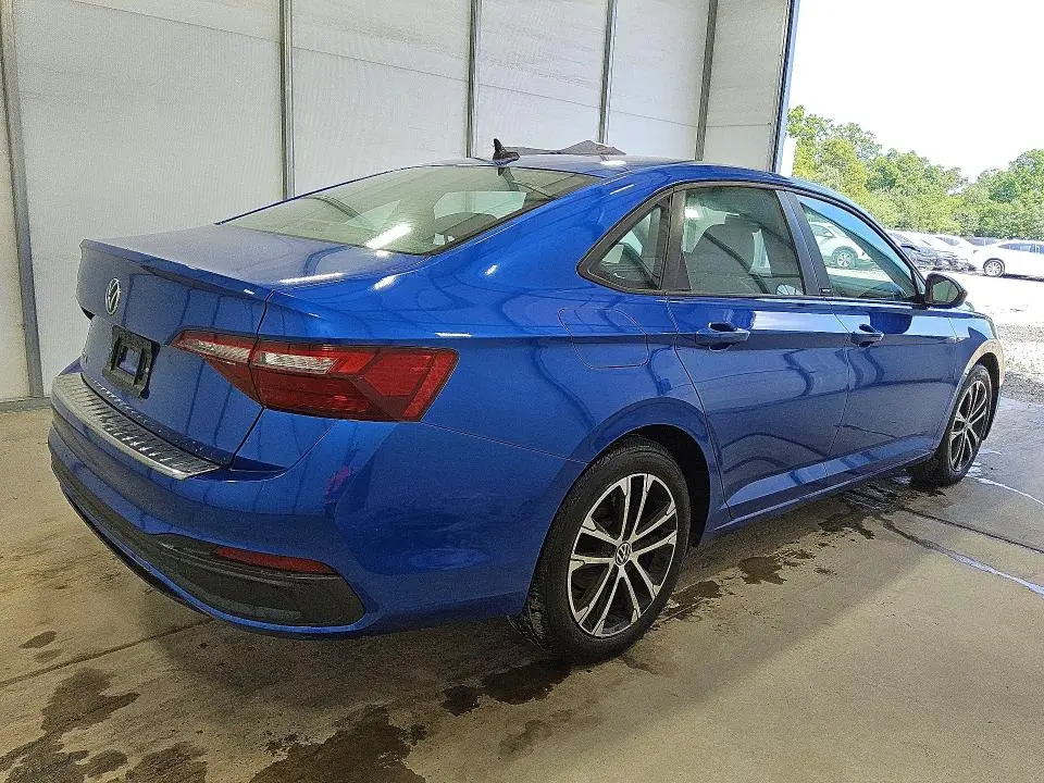 2024 VOLKSWAGEN JETTA SPORT  