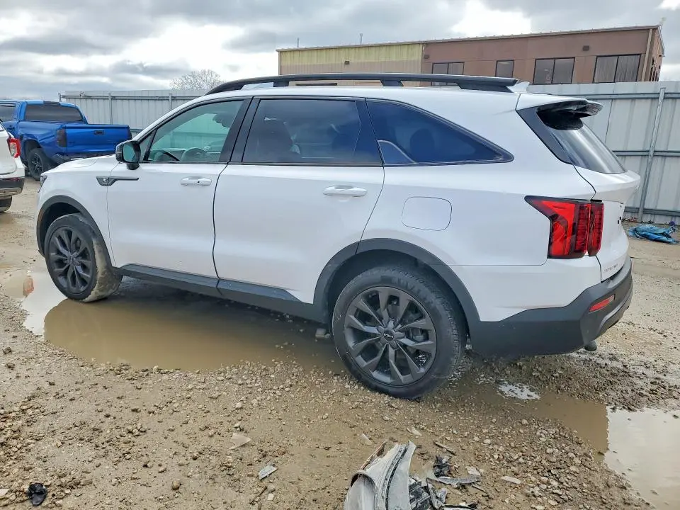 2023 KIA SORENTO X-LINE EX  