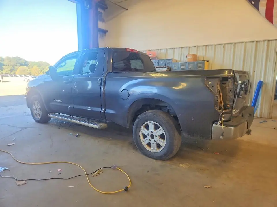 2011 TOYOTA TUNDRA DOUBLE CAB SR5  