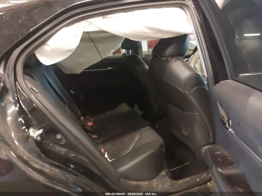 2022 TOYOTA CAMRY XSE AWD