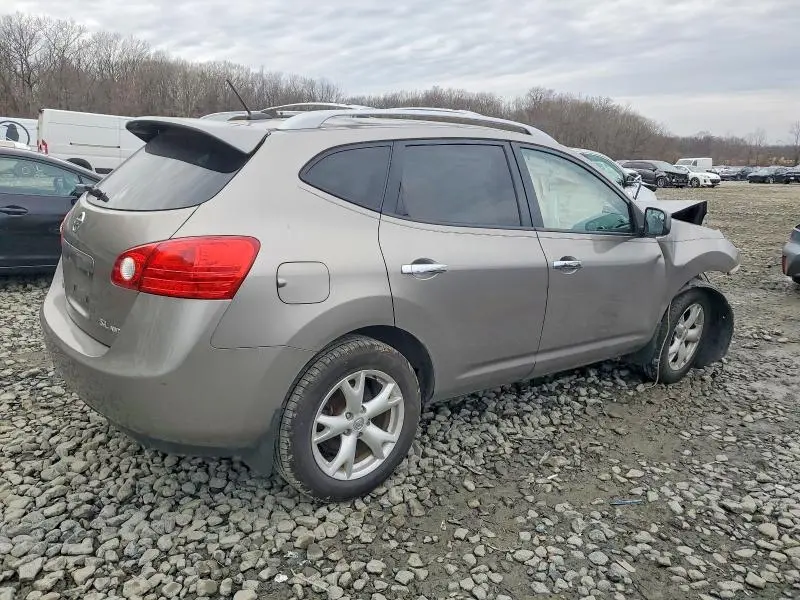 2010 NISSAN ROGUE S  