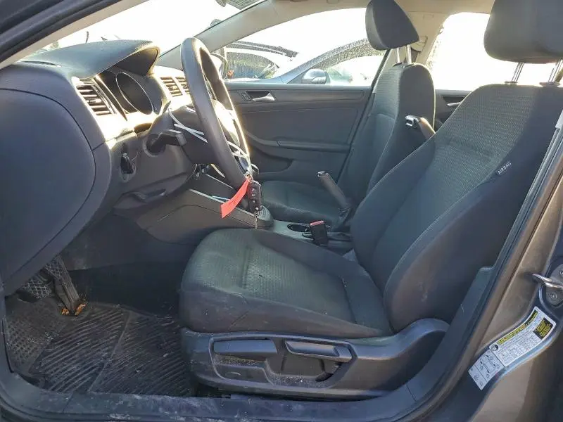 2016 VOLKSWAGEN JETTA S  