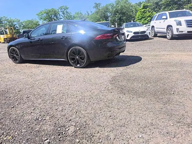 2024 JAGUAR XF R-DYNAMIC SE  