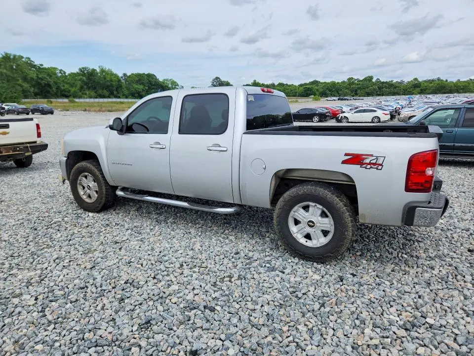 2011 CHEVROLET SILVERADO K1500 LT  