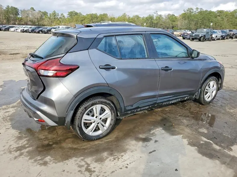 2024 NISSAN KICKS S  