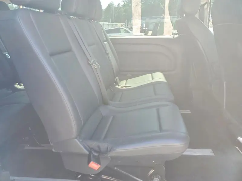 2019 MERCEDES-BENZ METRIS   