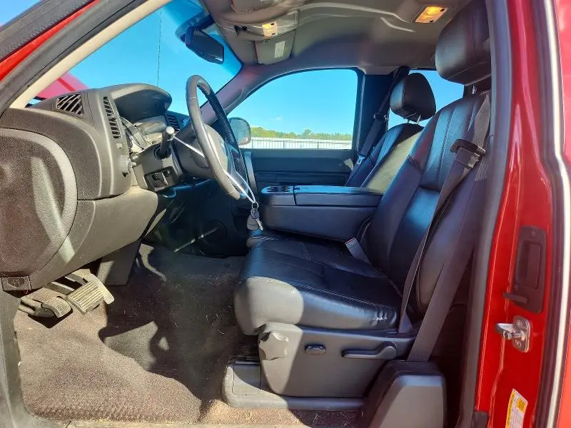2013 CHEVROLET SILVERADO K1500 LT  