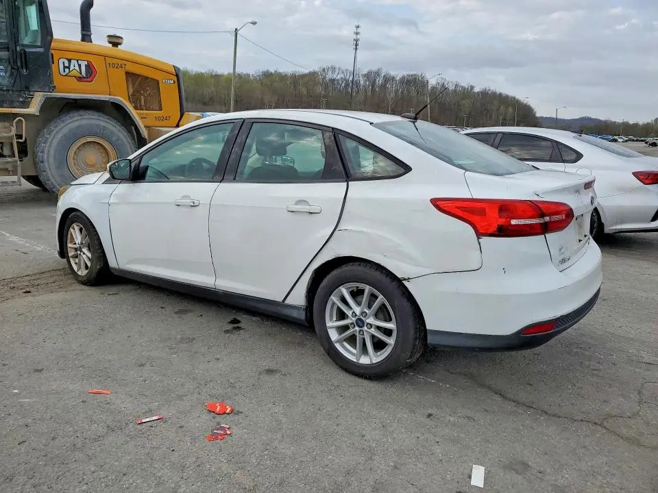 2016 FORD FOCUS SE  