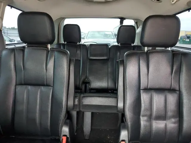 2016 CHRYSLER TOWN & COUNTRY TOURING  