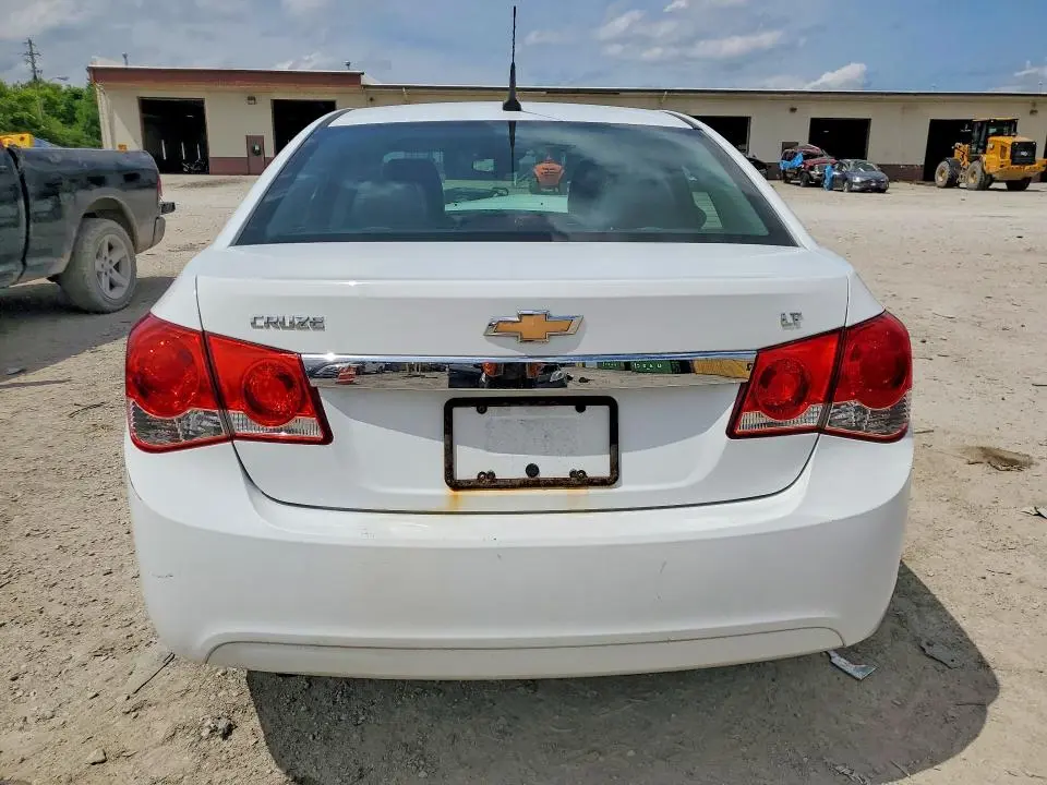 2013 CHEVROLET CRUZE LT  