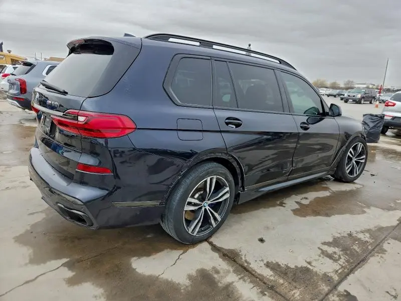 2021 BMW X7 M50I  