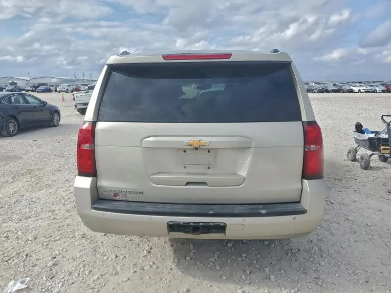 2016 CHEVROLET SUBURBAN K1500 LT  