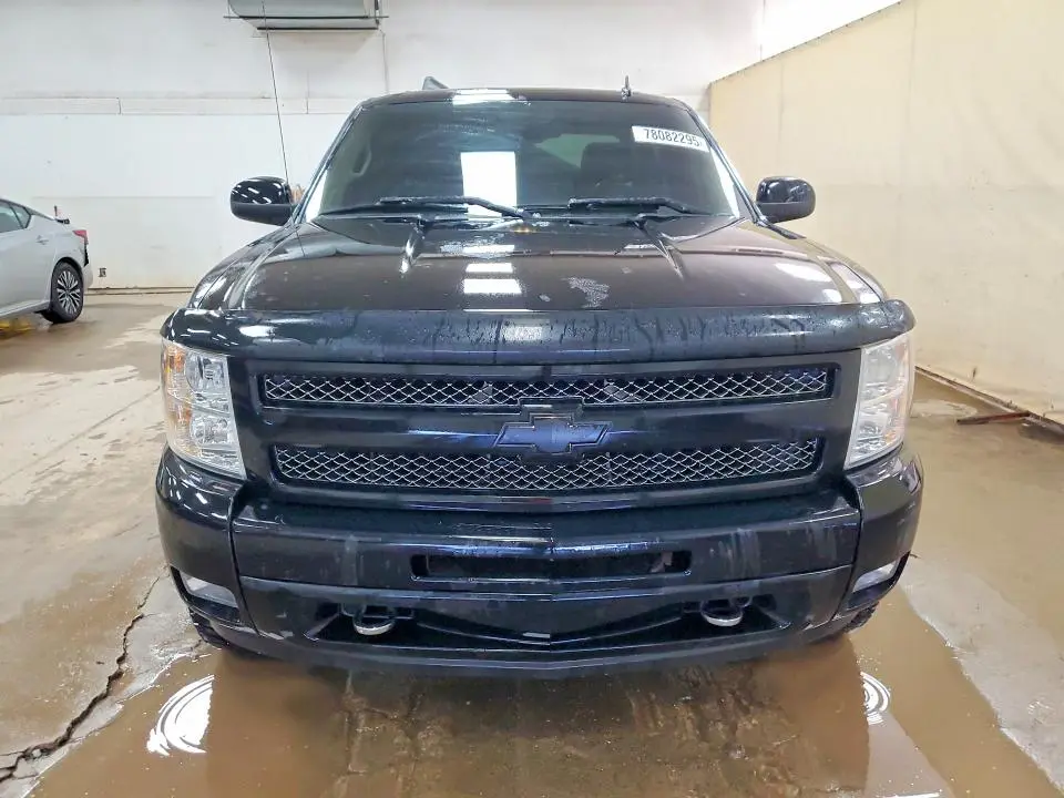 2011 CHEVROLET SILVERADO K1500 LTZ  